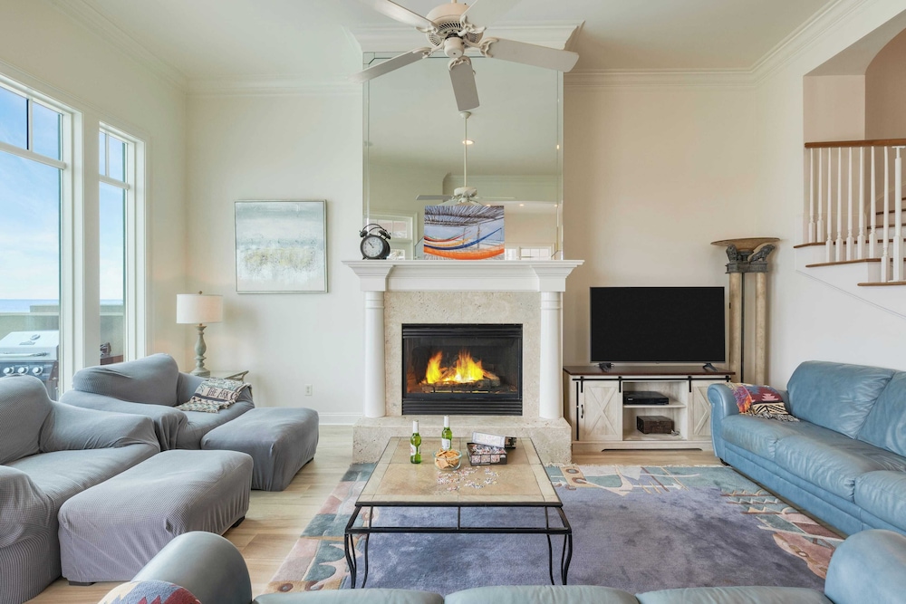11 Singleton Beach by Avantstay Oceanfront Retreat w/ Private Pool + Boardwalk Near Hilton Head Hotspots