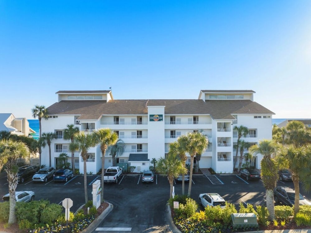 Cabana Club C408- Sugar Sand Shores