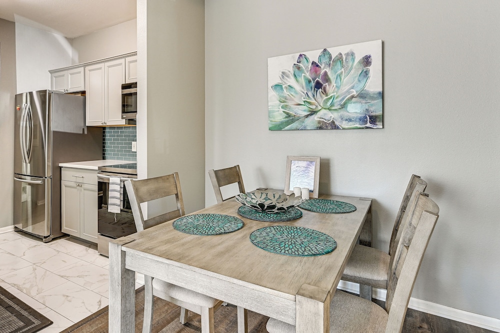 Saltwater Pool + 4 Mi to Beach: Clearwater Condo!