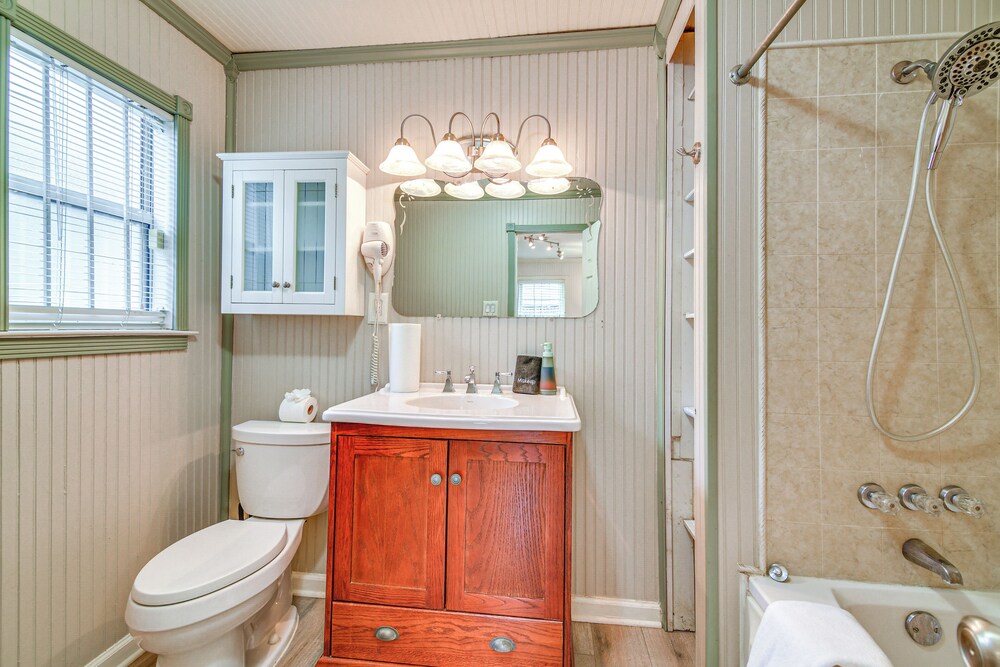 Spacious Memphis Retreat: 5 Mi to Downtown Beats!