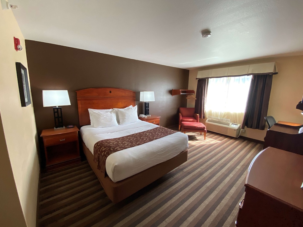 Best Western Manhattan Inn