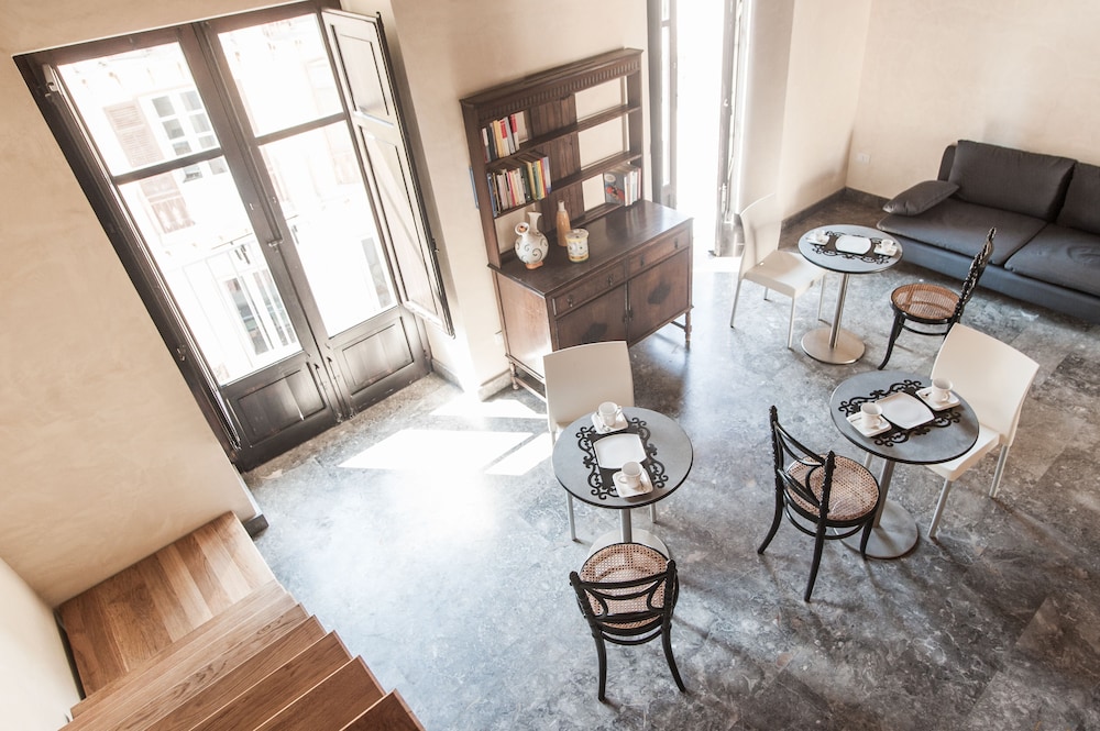 Le pomelie bed and breakfast