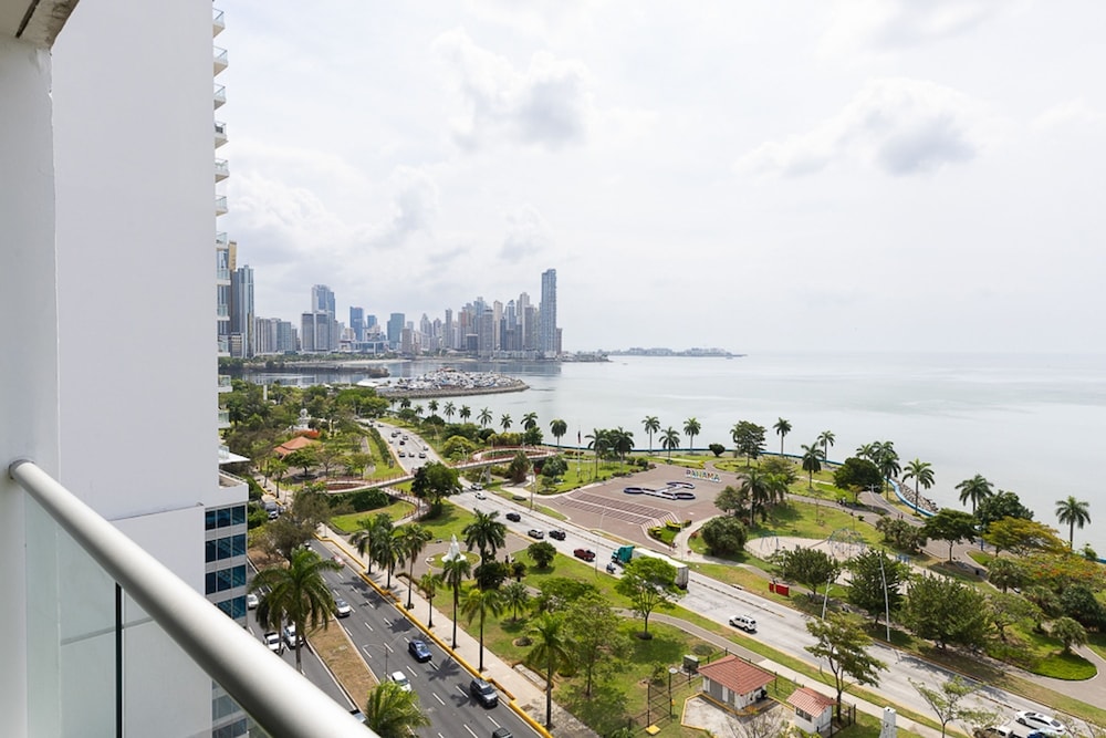 The Wataqui Condo by Acomodo 45 Days Minimum