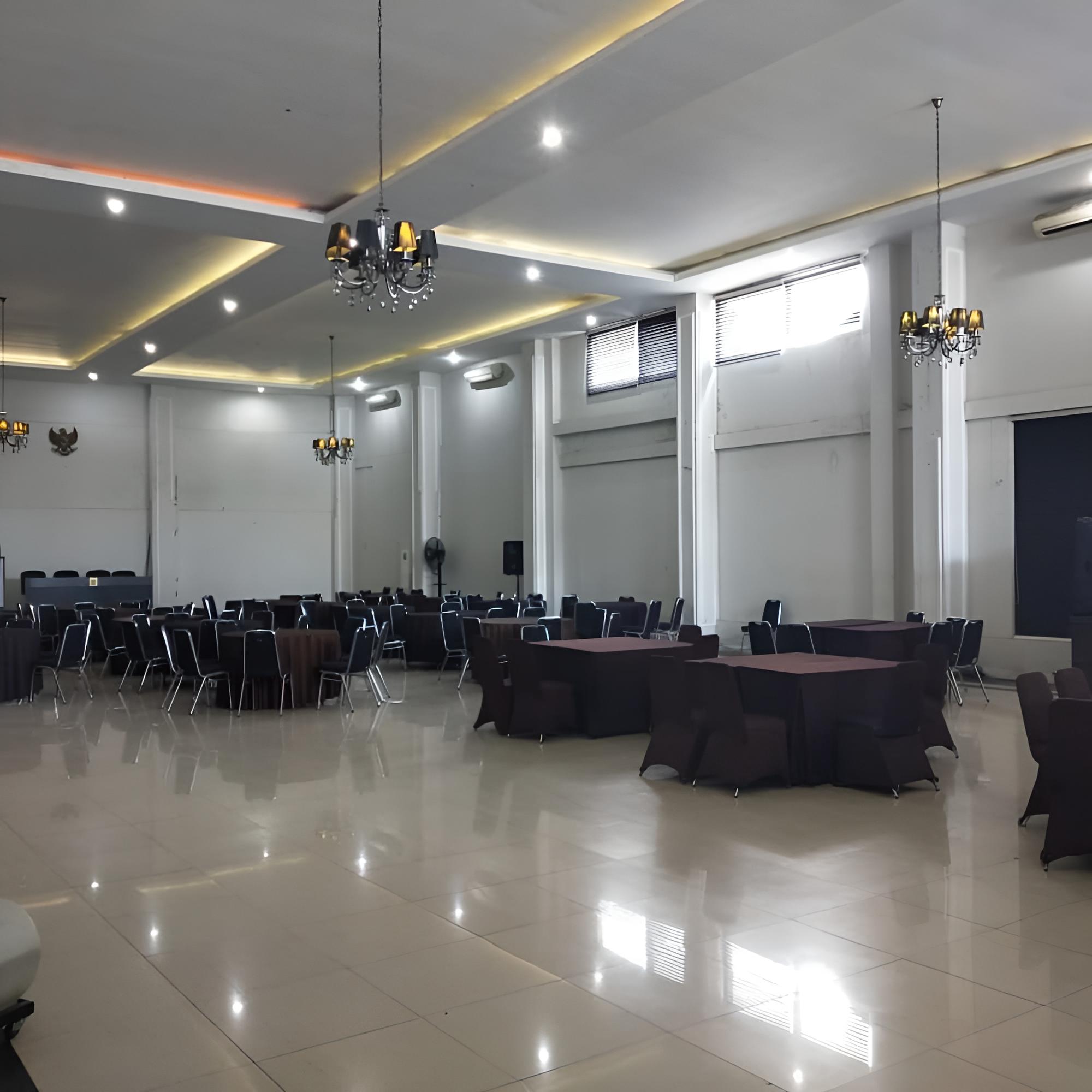 Capital O 2239 Hotel Endah Parahyangan view 4