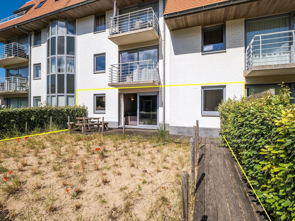 Apartment in St-idesbald Near the Sea