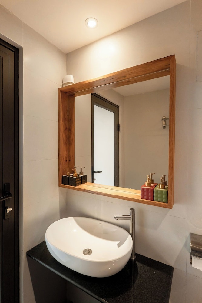 Pha Boutique House