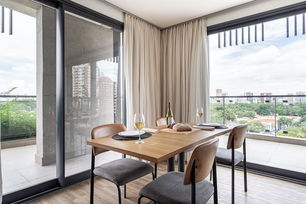 Ayra Pinheiros - Apartamentos com vista incrível para São Paulo ao lado da Rebouças e Faria Lima