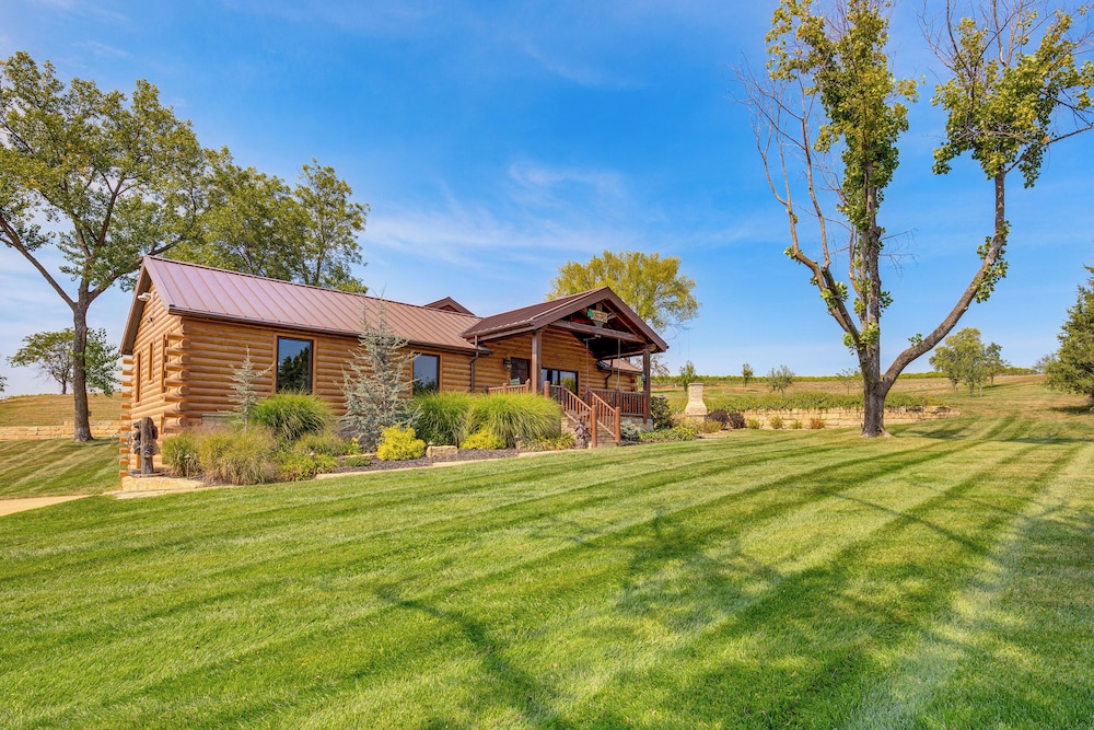 Stay & Sip: Group Ranch at Shamrock Hills Vineyard