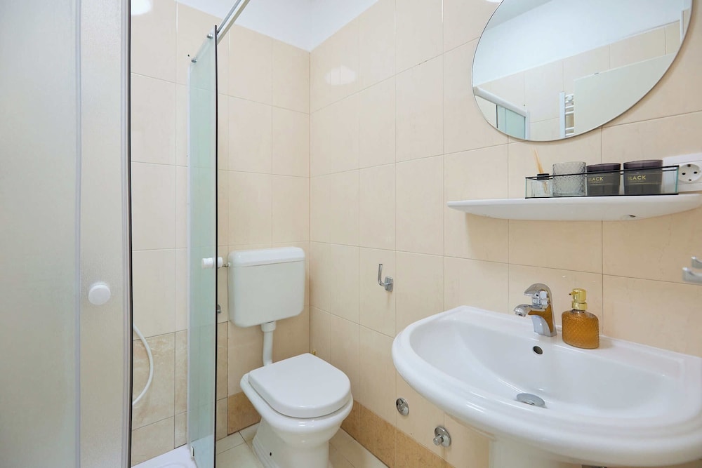 Cityview Apartment