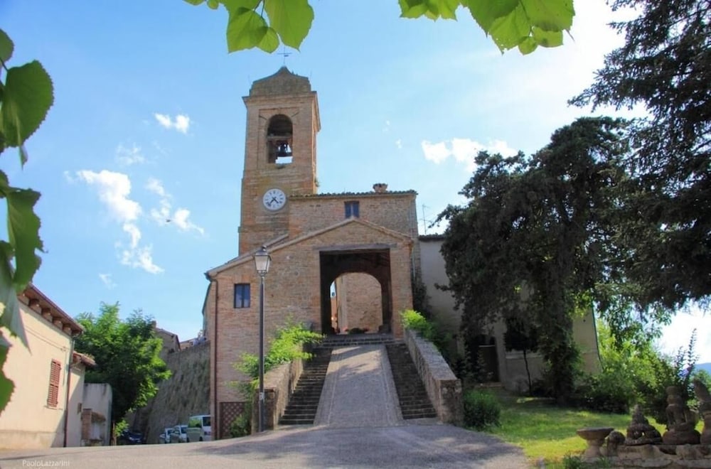 Photo 25