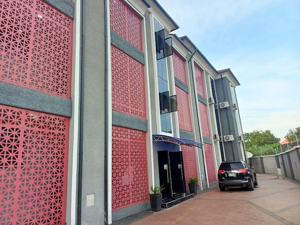 Daystar Luxury Apartment