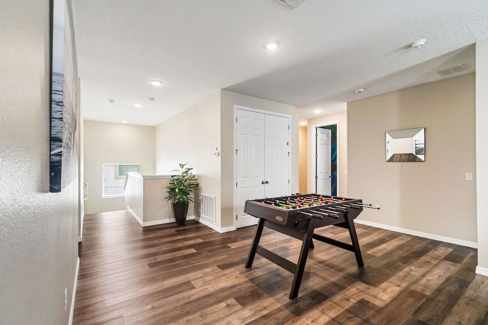 9014 Sunshine Ridge Loop