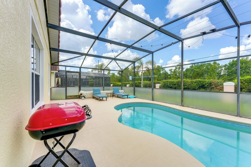 10 Mi to Wdw: Home w/ Themed Rooms, Pool & Lanai