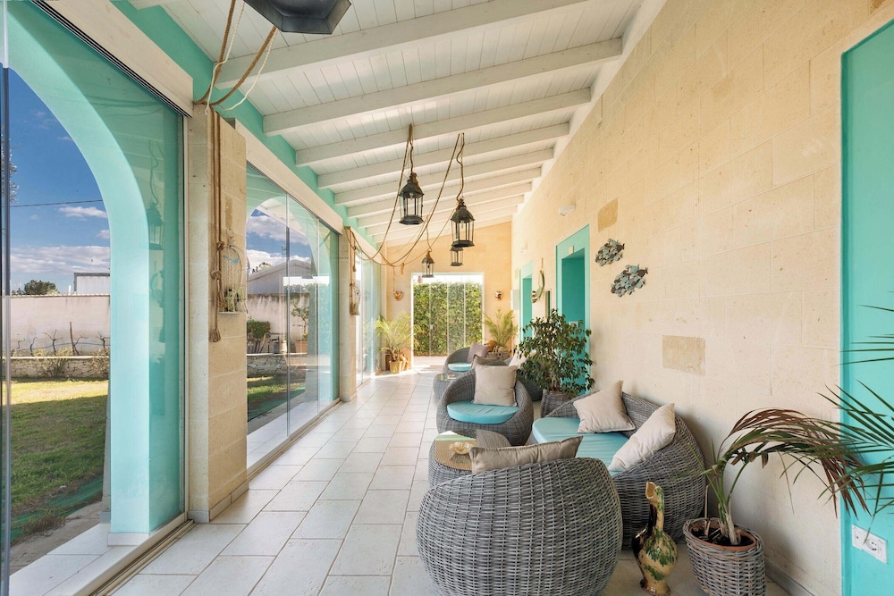 2197 Tenuta Donna Caterina view 3