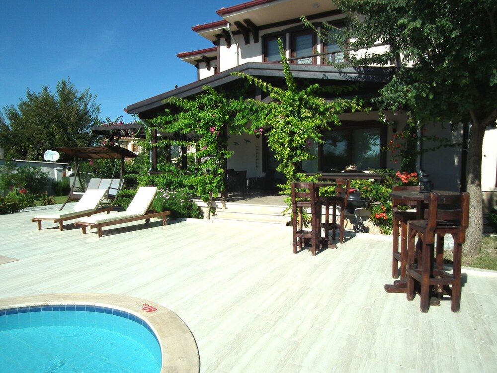 Villa Istanbul view 2
