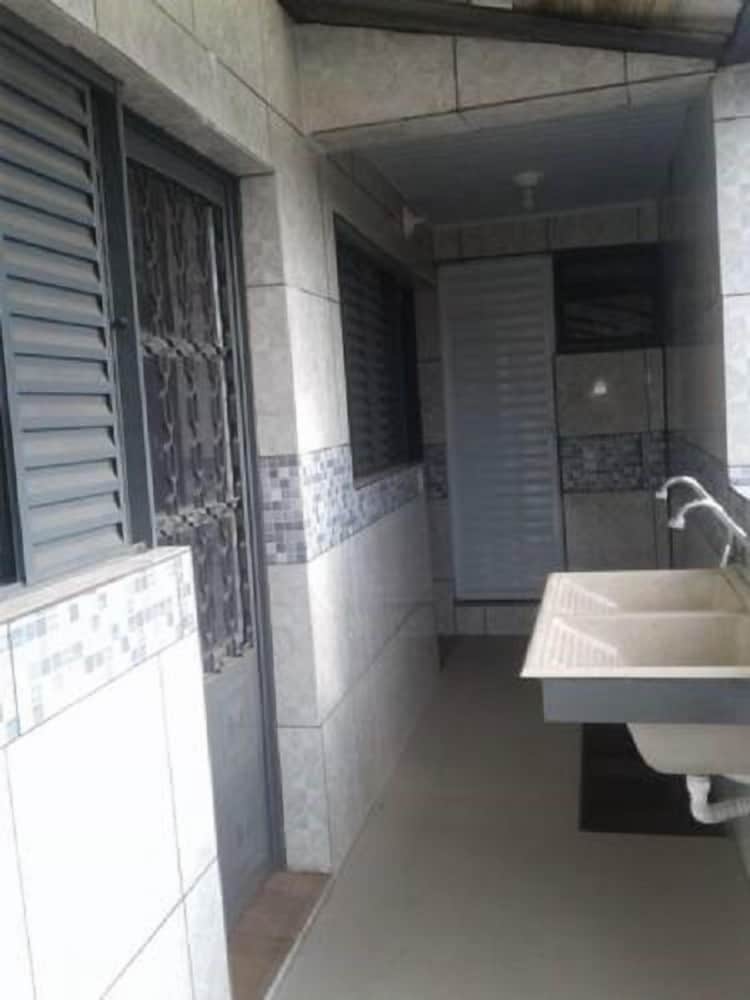 Hostel Central Jandira view 5