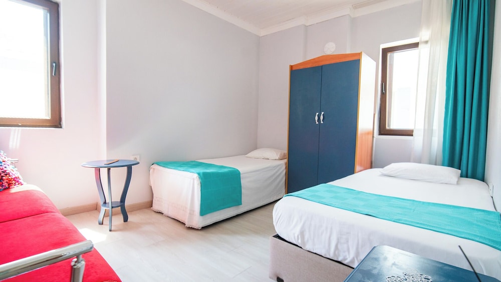 ALAYBEY GUEST HOME