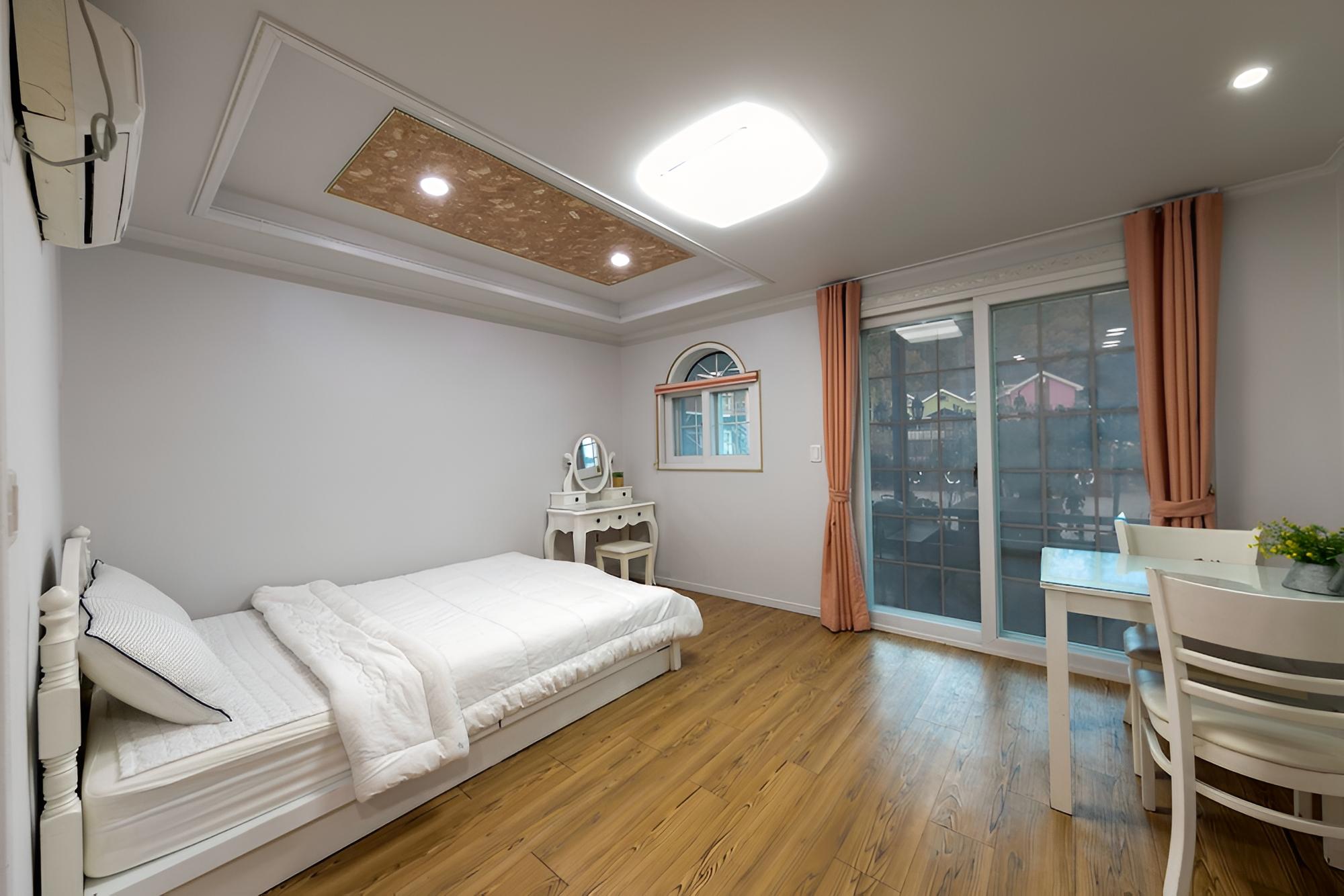 Gyeongju Le Reve Pension