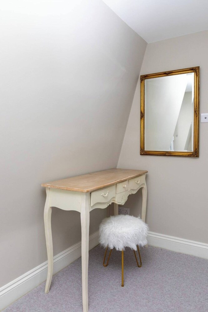 Beautiful 3BD Garden Flat - Tooting!