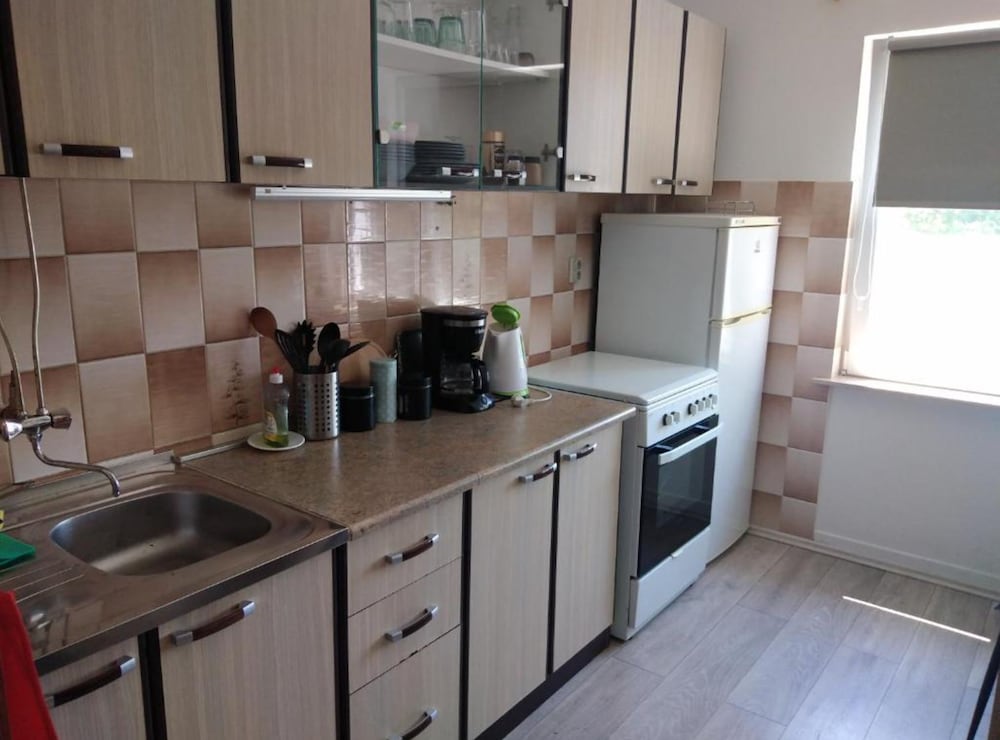 Plesivica Hillside Holiday Home With Hot -tub