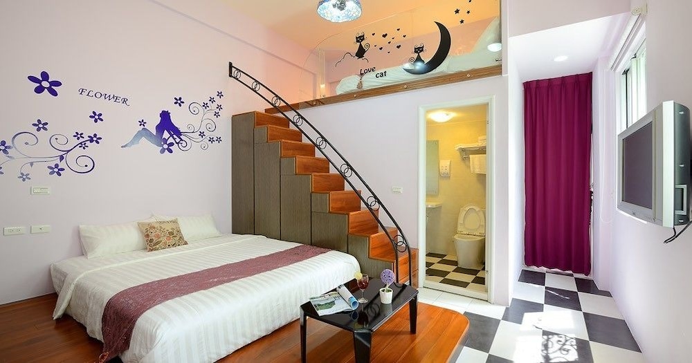 Jumping Hostel