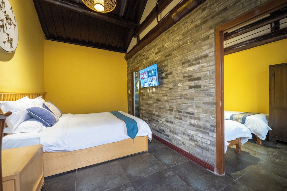 Junhefu Courtyard Hotel