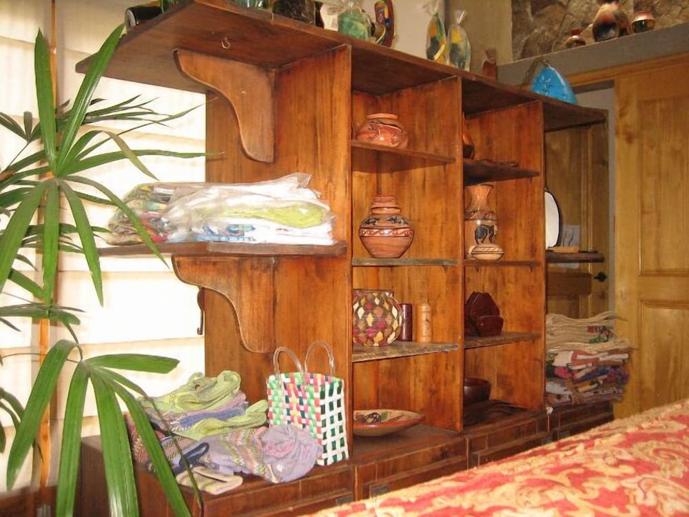 Casa Amanecer Bed & Breakfast