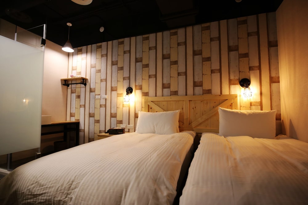 Nys Loft Hotel - Hostel