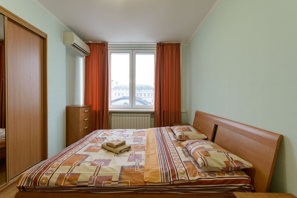 Kiev Accommodation Hotel Service