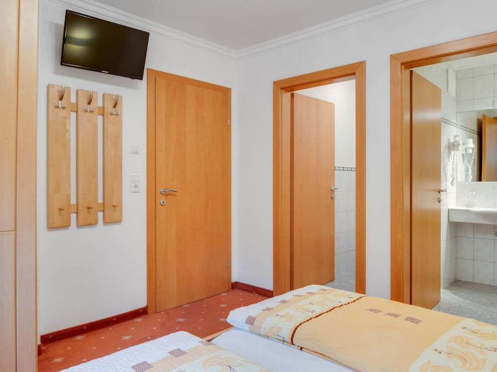 Apartment in Kleinarl Near Ski Amade view 3