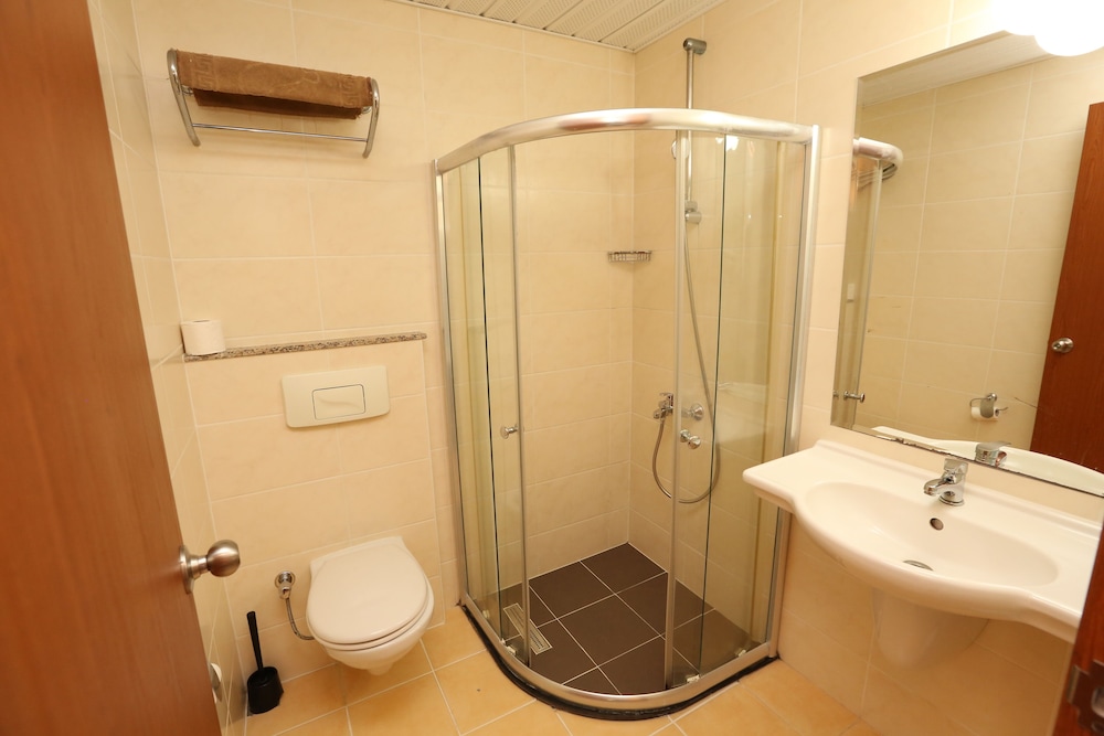 The Tower Hotel - Image 45
