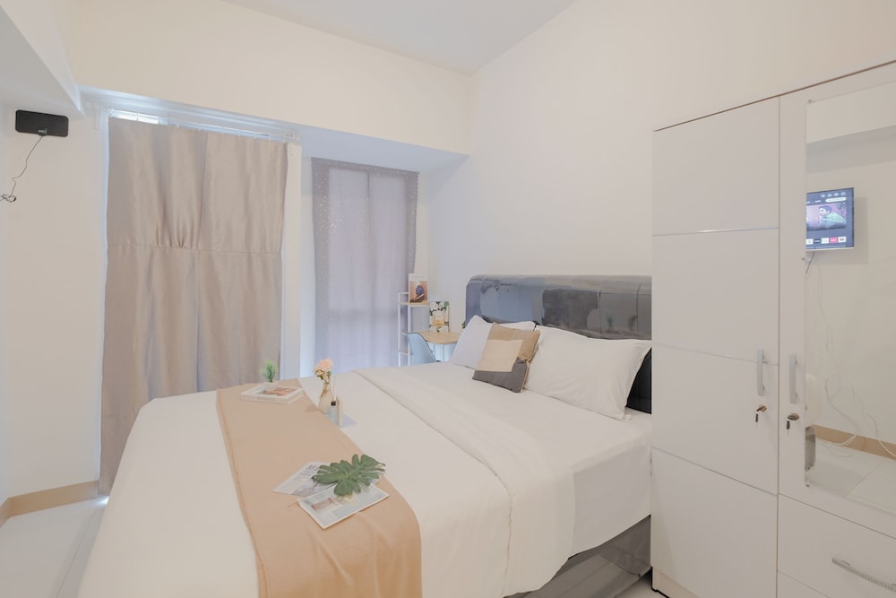 Cozy And Simply Look Studio Apartment Tokyo Riverside Pik 2