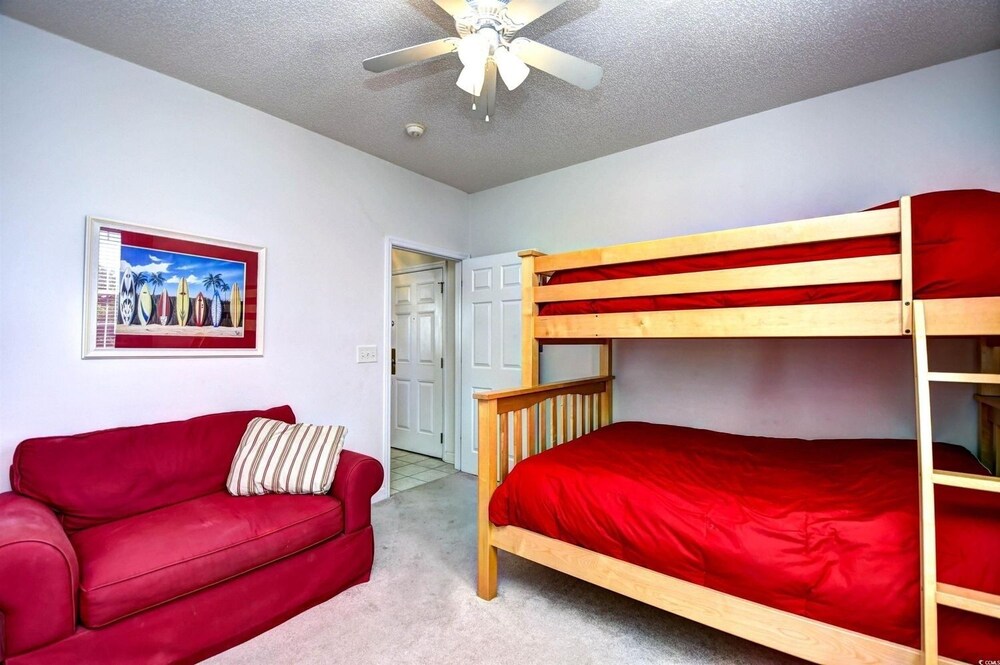 River Crossing 231 3 Bedroom Condo