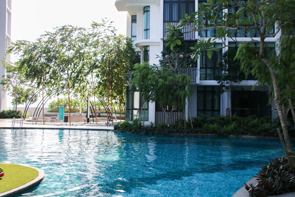 H2O Residences by Victoria Home photo 1