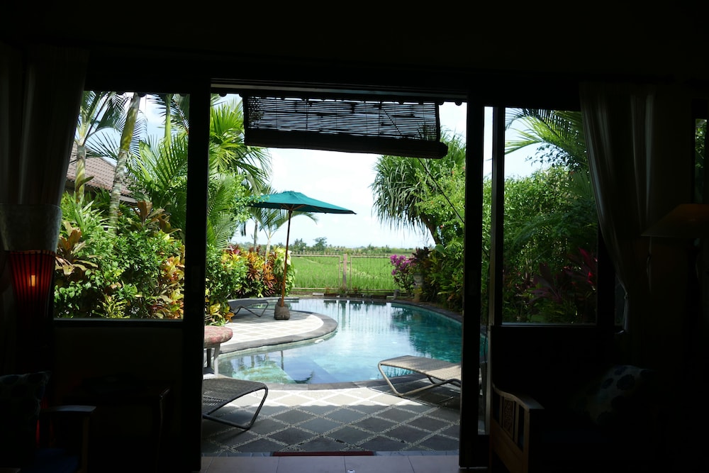Devi's Place