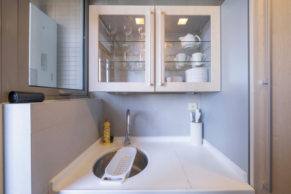 Tyms 2BR 1BA Apt Yongxin Century