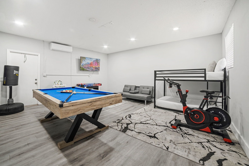 Spacious 6BR Beach Getaway w/ Heated Pool