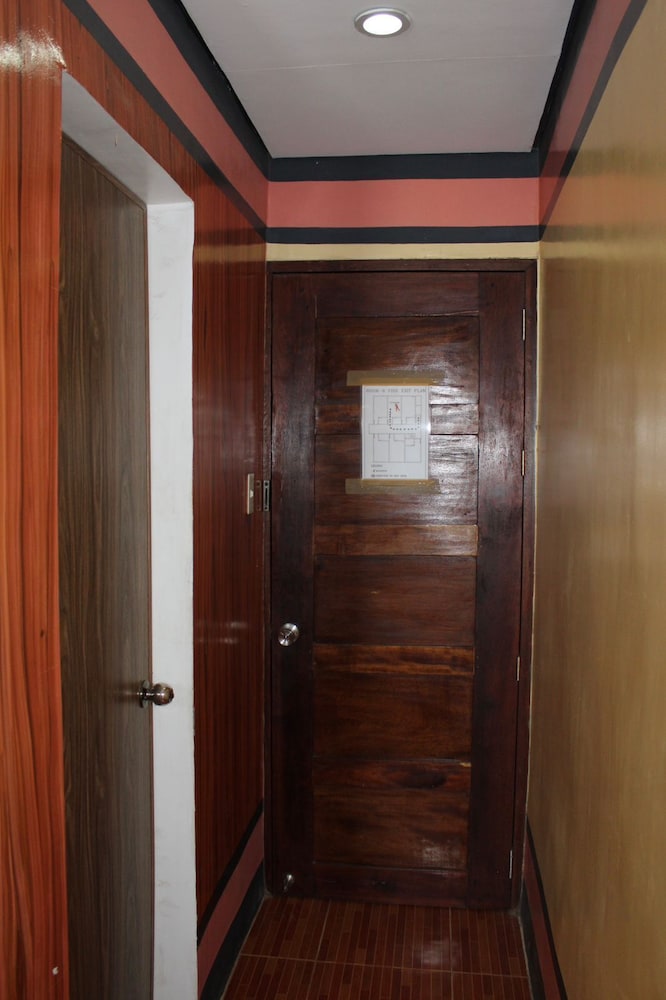 Agustin El Nido Inn