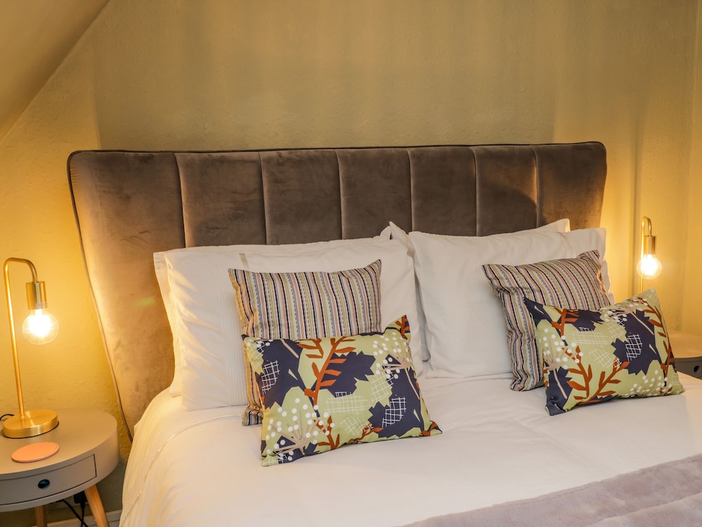 April Cottage