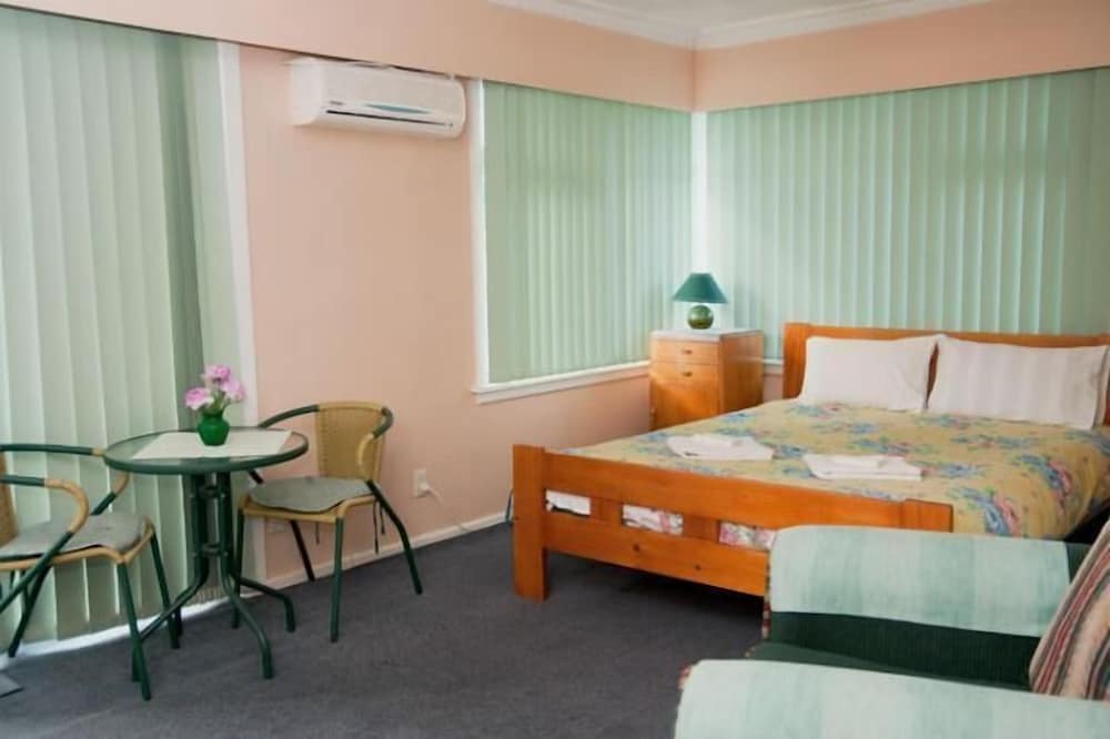 Tui Lodge Motel