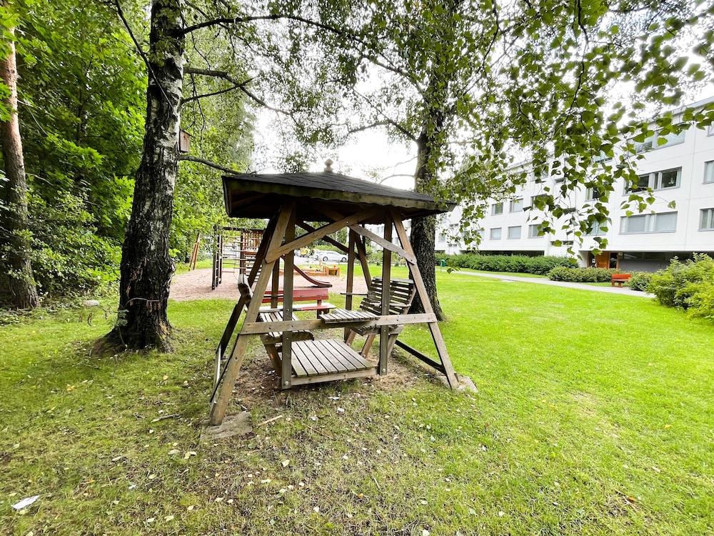 3bed Apartment 18 Mins by Metro to Helsinki Centre view 2