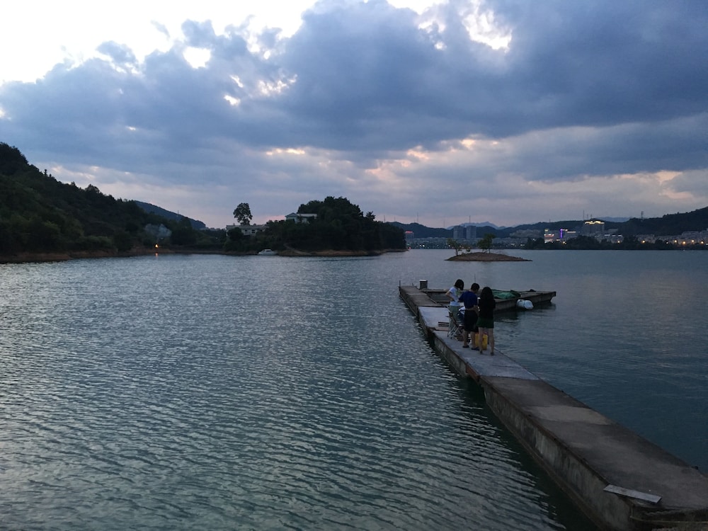 Fishman homestay
