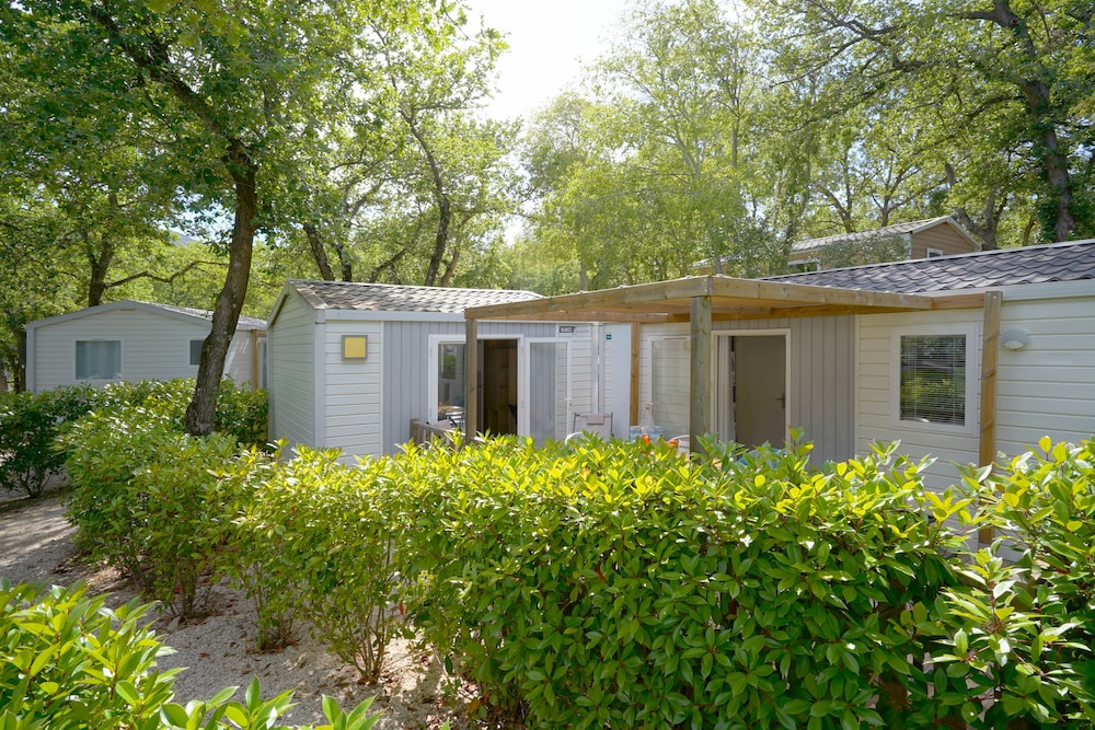 Camping Le Bois Fleuri