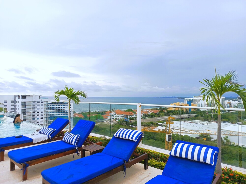 Lindo - Jacuzzi privado - 3 Min Playa Azul