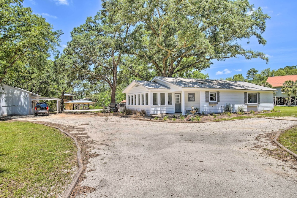 Riverside New Magnolia Springs Home w/ Dock, Beach view 5