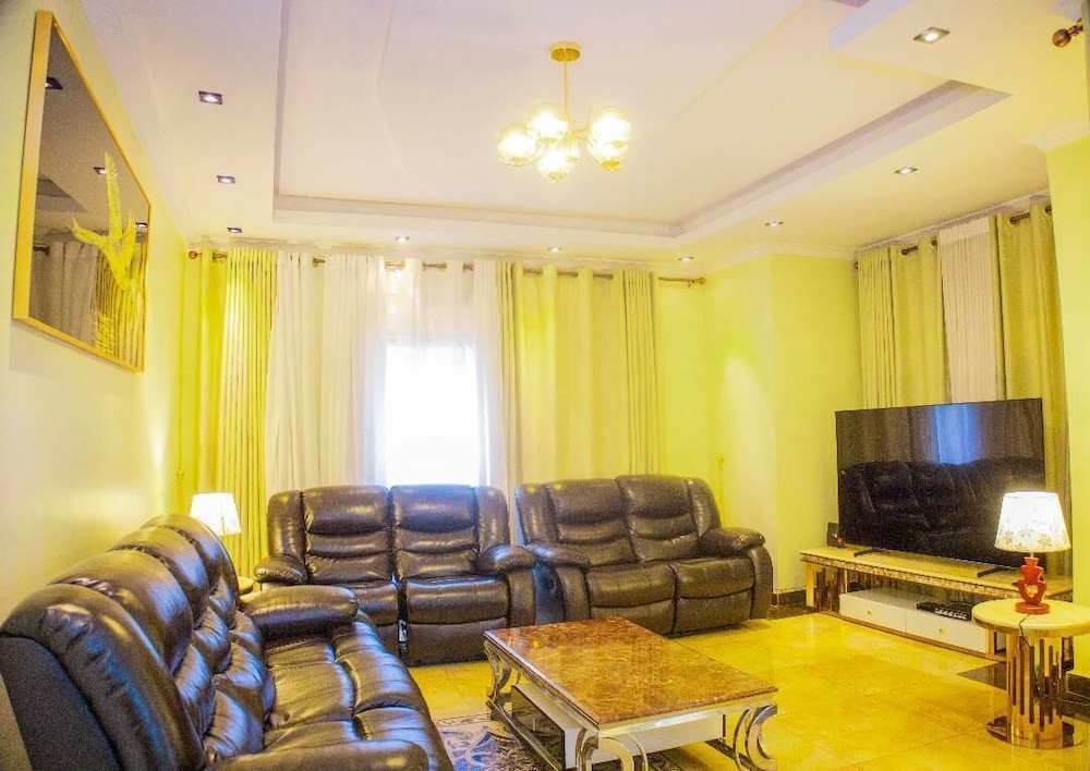 green haven apartment
