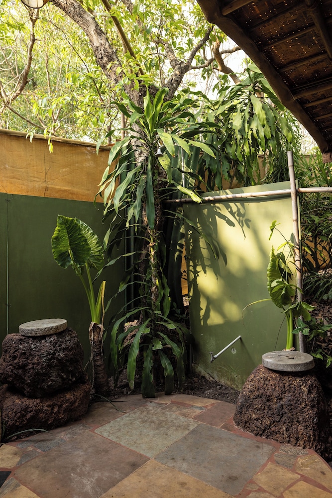 Khaama Kethna Wellbeing Retreat Centre