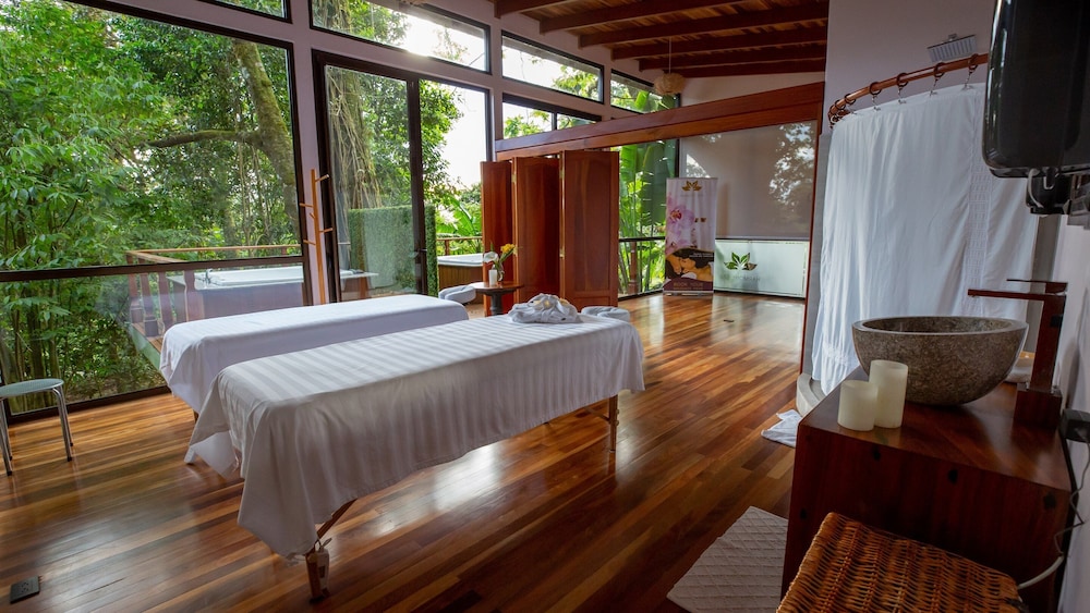 Monteverde Cloud Forest Vacations - Fondavela Hotel - Property Image 2