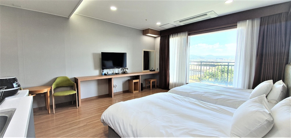 Eco Green Resort