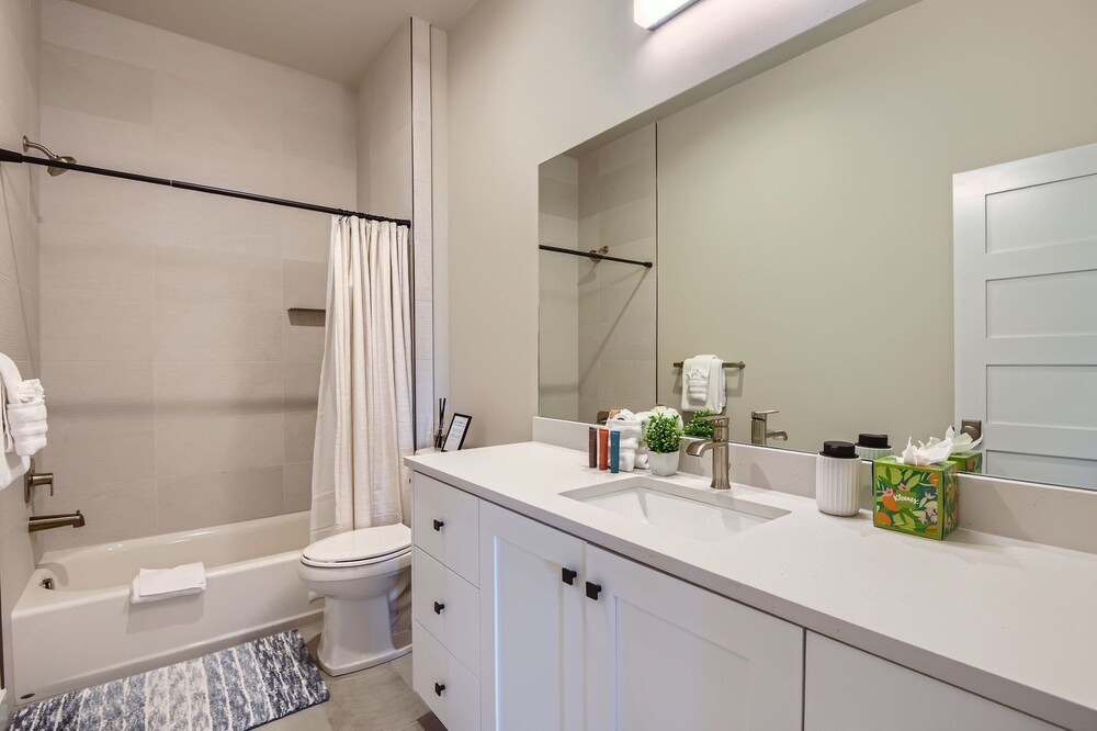 Deer Valley East Perfection On Vissen! 933 4 Bedroom Townhouse
